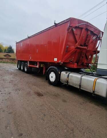 Красный Ова 390k911, объемом двигателя 0 л и пробегом 500 тыс. км за 14200 $, фото 1 на Automoto.ua