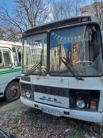 Белый ПАЗ 3105, объемом двигателя 4 л и пробегом 300 тыс. км за 5000 $, фото 1 на Automoto.ua