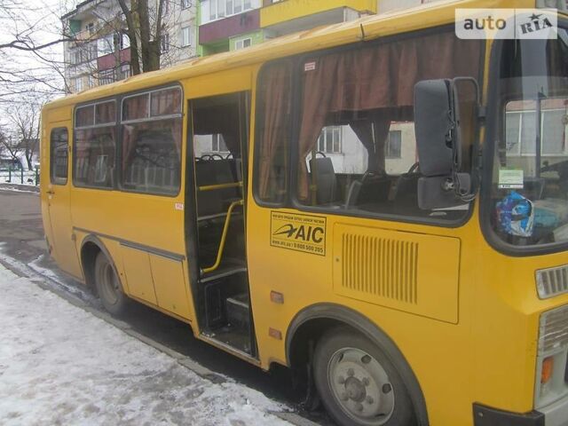 Оранжевый ПАЗ 32053, объемом двигателя 4.75 л и пробегом 257 тыс. км за 18500 $, фото 1 на Automoto.ua