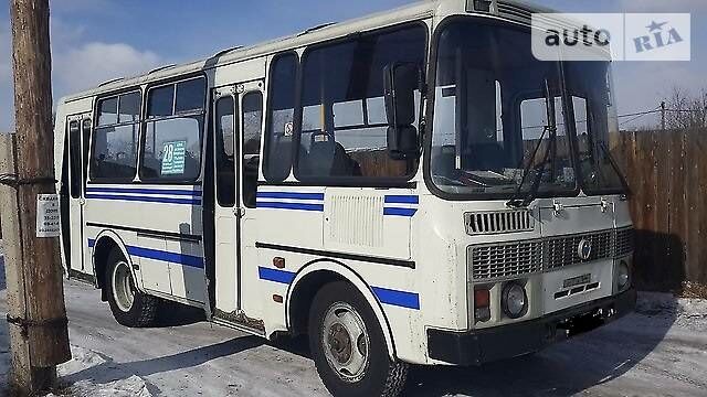 Белый ПАЗ 32054, объемом двигателя 4.7 л и пробегом 500 тыс. км за 2500 $, фото 1 на Automoto.ua