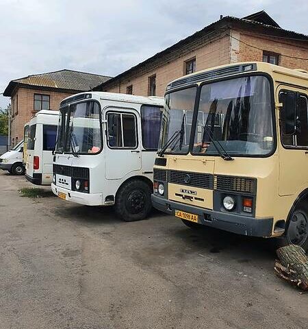 Бежевий ПАЗ 32054, об'ємом двигуна 4.8 л та пробігом 500 тис. км за 3200 $, фото 1 на Automoto.ua