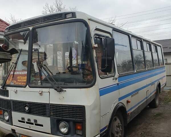 Белый ПАЗ 4234, объемом двигателя 2.4 л и пробегом 78 тыс. км за 8000 $, фото 1 на Automoto.ua