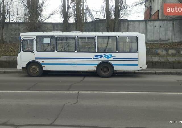 Белый ПАЗ 4234, объемом двигателя 4.75 л и пробегом 50 тыс. км за 7500 $, фото 1 на Automoto.ua