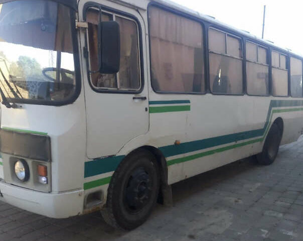 ПАЗ 4234, объемом двигателя 4 л и пробегом 100 тыс. км за 3500 $, фото 1 на Automoto.ua