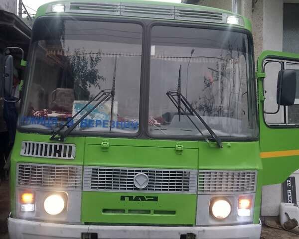 Зелений ПАЗ 4234, об'ємом двигуна 4.75 л та пробігом 500 тис. км за 3300 $, фото 1 на Automoto.ua