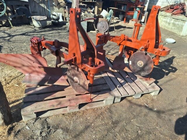 Червоний ПЛН 1-35, об'ємом двигуна 0 л та пробігом 0 тис. км за 452 $, фото 1 на Automoto.ua