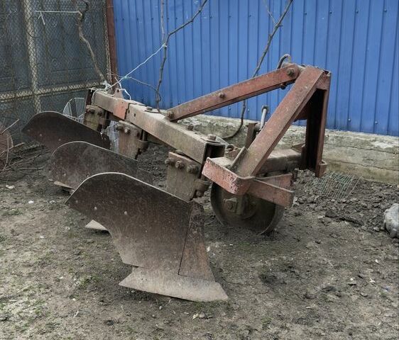 Красный ПЛН 3-35, объемом двигателя 0 л и пробегом 0 тыс. км за 500 $, фото 1 на Automoto.ua