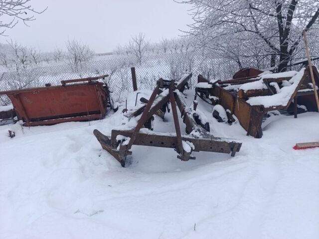 Красный ПЛН 5-35, объемом двигателя 0 л и пробегом 0 тыс. км за 1000 $, фото 1 на Automoto.ua