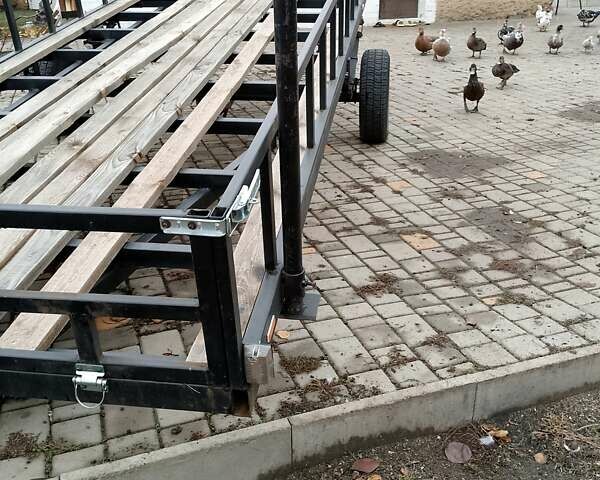 Черный Пчелка Бджілка, объемом двигателя 0 л и пробегом 0 тыс. км за 2000 $, фото 1 на Automoto.ua