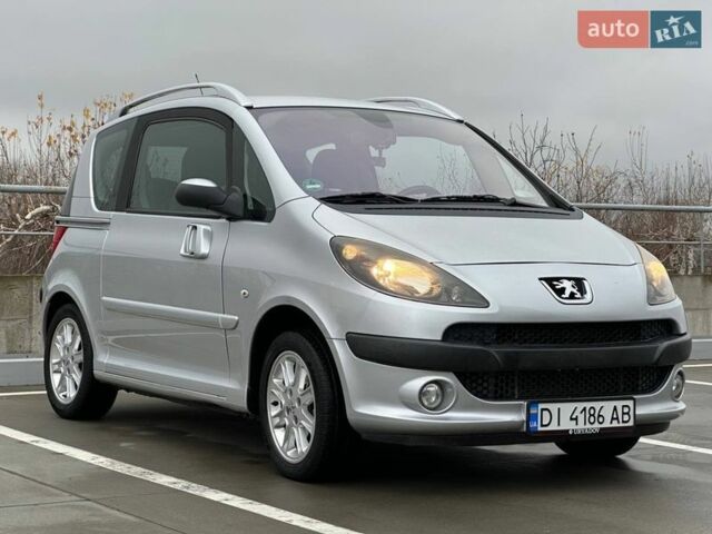 Серый Пежо 1007, объемом двигателя 1.56 л и пробегом 215 тыс. км за 3999 $, фото 1 на Automoto.ua