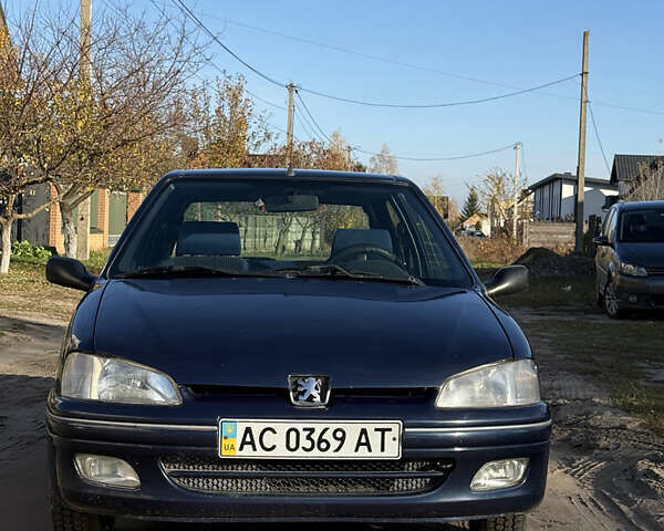 Синій Пежо 106, об'ємом двигуна 1.1 л та пробігом 141 тис. км за 2000 $, фото 1 на Automoto.ua