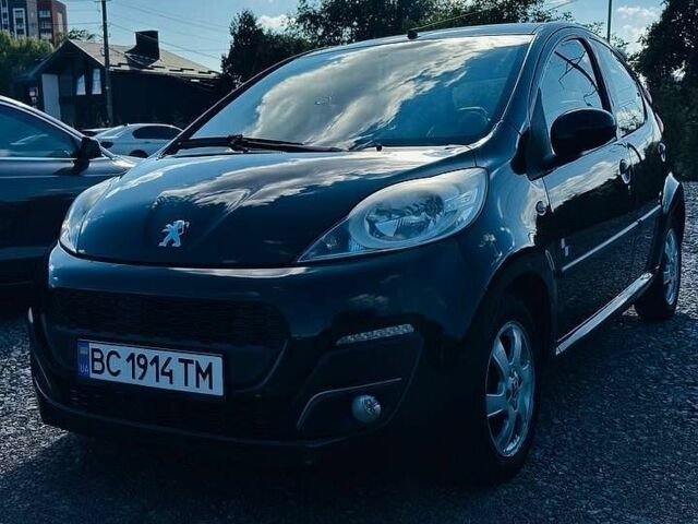Чорний Пежо 107, об'ємом двигуна 1 л та пробігом 133 тис. км за 5250 $, фото 1 на Automoto.ua