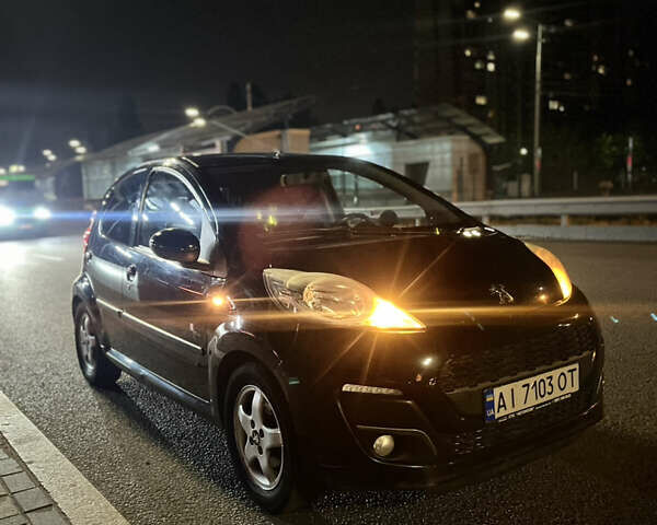 Черный Пежо 107, объемом двигателя 1 л и пробегом 177 тыс. км за 5500 $, фото 1 на Automoto.ua