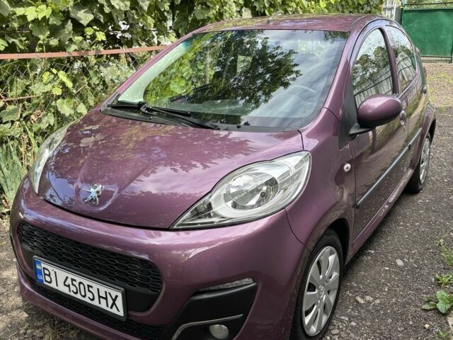 Фіолетовий Пежо 107, об'ємом двигуна 1 л та пробігом 72 тис. км за 7000 $, фото 1 на Automoto.ua