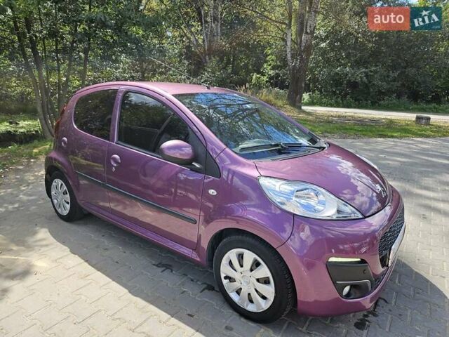 Фиолетовый Пежо 107, объемом двигателя 1 л и пробегом 69 тыс. км за 6500 $, фото 1 на Automoto.ua