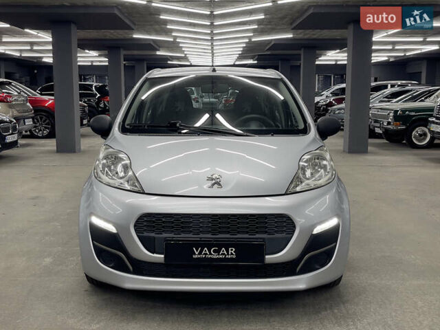 Сірий Пежо 107, об'ємом двигуна 1 л та пробігом 76 тис. км за 5500 $, фото 1 на Automoto.ua