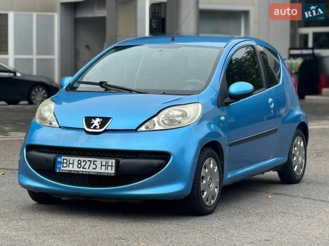 Синий Пежо 107, объемом двигателя 1 л и пробегом 147 тыс. км за 2777 $, фото 1 на Automoto.ua