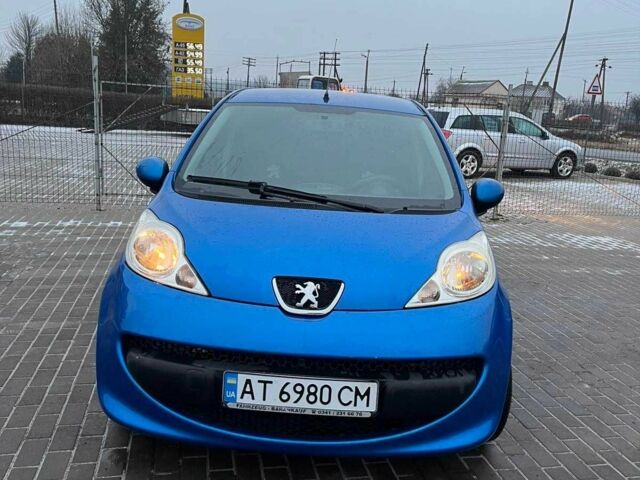 Синий Пежо 107, объемом двигателя 1 л и пробегом 304 тыс. км за 3400 $, фото 1 на Automoto.ua
