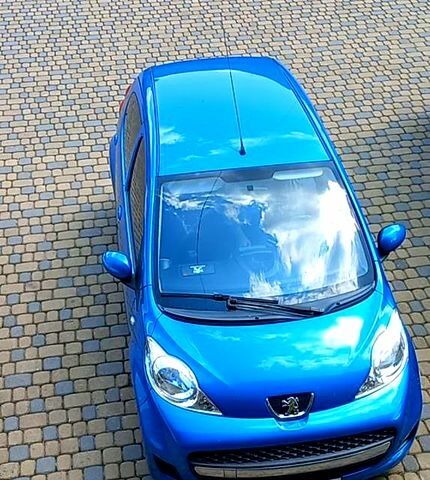 Синий Пежо 107, объемом двигателя 1 л и пробегом 86 тыс. км за 6099 $, фото 1 на Automoto.ua