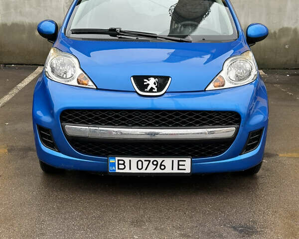 Синий Пежо 107, объемом двигателя 1 л и пробегом 109 тыс. км за 4900 $, фото 1 на Automoto.ua