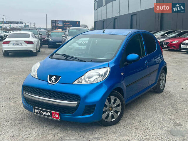Синий Пежо 107, объемом двигателя 1 л и пробегом 96 тыс. км за 5440 $, фото 1 на Automoto.ua