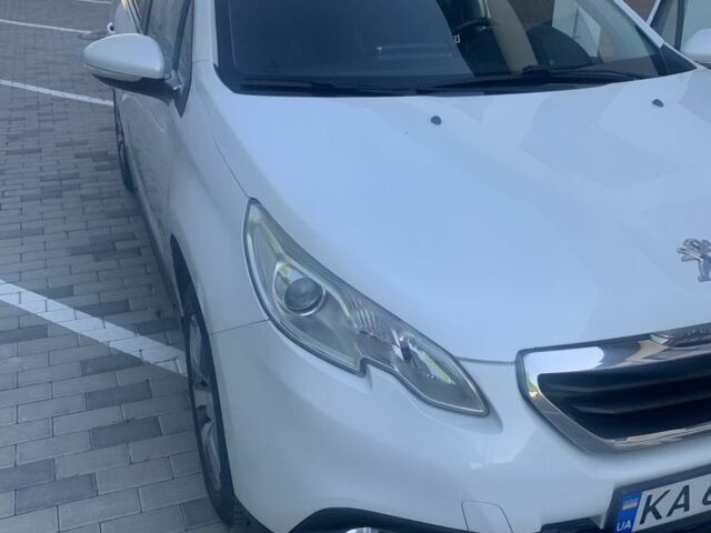 Белый Пежо 2008, объемом двигателя 1.2 л и пробегом 171 тыс. км за 8000 $, фото 1 на Automoto.ua