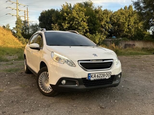 Пежо 2008 2016 у Києві на Automoto.ua Білий Пежо 2008, об'ємом двигуна 1.2 л та пробігом 180 тис. км за 6500 $, фото 1 на Automoto.ua