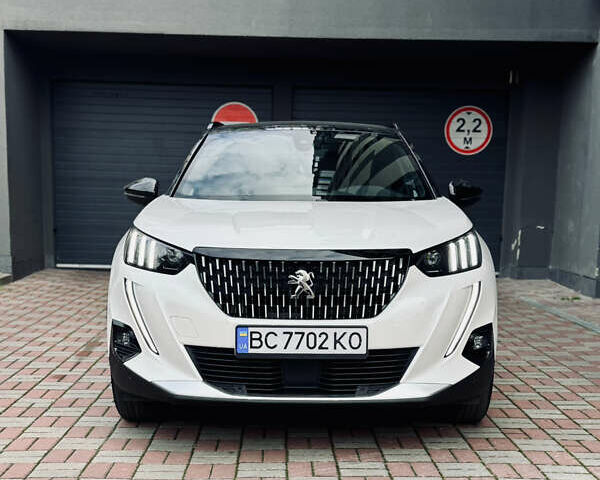 Пежо 2008 2020 в Львове на Automoto.ua Белый Пежо 2008, объемом двигателя 1.2 л и пробегом 38 тыс. км за 20500 $, фото 1 на Automoto.ua