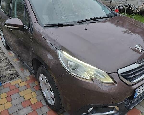 Коричневий Пежо 2008, об'ємом двигуна 1.2 л та пробігом 132 тис. км за 8300 $, фото 1 на Automoto.ua