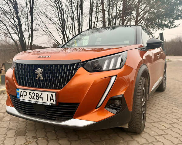 Жовтий Пежо 2008, об'ємом двигуна 1.2 л та пробігом 103 тис. км за 21800 $, фото 1 на Automoto.ua