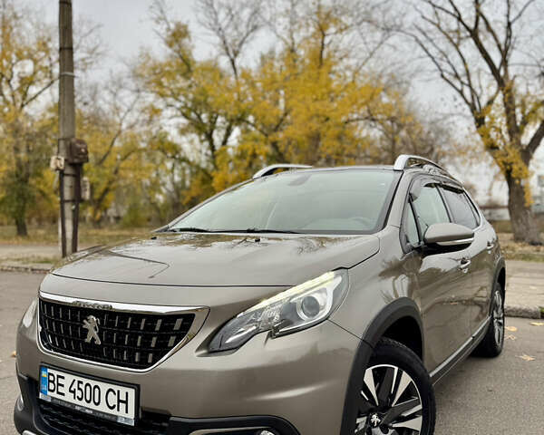 Серый Пежо 2008, объемом двигателя 1.2 л и пробегом 67 тыс. км за 13600 $, фото 1 на Automoto.ua