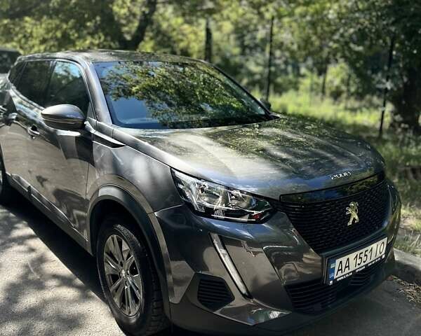 Серый Пежо 2008, объемом двигателя 1.2 л и пробегом 43 тыс. км за 18500 $, фото 1 на Automoto.ua