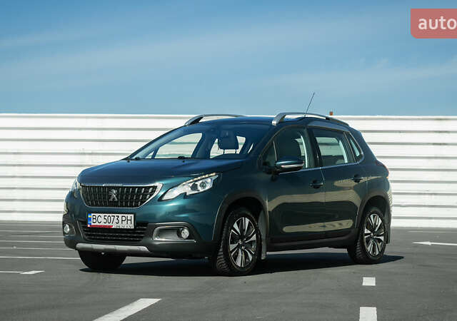 Зелений Пежо 2008, об'ємом двигуна 1.2 л та пробігом 45 тис. км за 12500 $, фото 1 на Automoto.ua