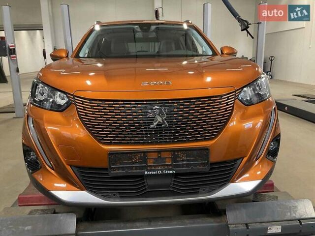 Помаранчевий Пежо 2008, об'ємом двигуна 0 л та пробігом 82 тис. км за 17000 $, фото 1 на Automoto.ua