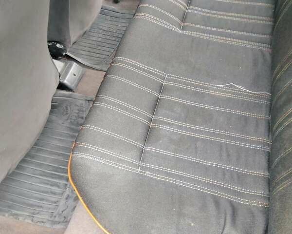 Синий Пежо 205, объемом двигателя 1.6 л и пробегом 320 тыс. км за 1700 $, фото 1 на Automoto.ua