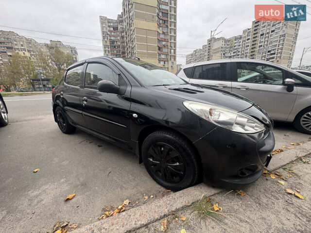 Чорний Пежо 206, об'ємом двигуна 1.4 л та пробігом 127 тис. км за 4000 $, фото 1 на Automoto.ua