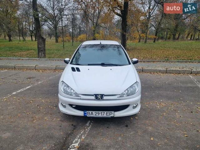 Пежо 206, объемом двигателя 1.4 л и пробегом 229 тыс. км за 3100 $, фото 1 на Automoto.ua