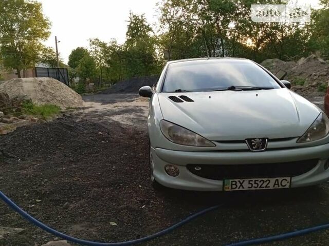 Сірий Пежо 206, об'ємом двигуна 0 л та пробігом 240 тис. км за 3500 $, фото 1 на Automoto.ua