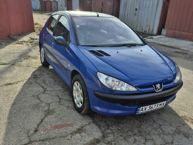 Синій Пежо 206, об'ємом двигуна 1.4 л та пробігом 188 тис. км за 2700 $, фото 1 на Automoto.ua