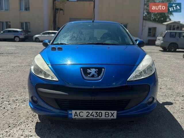 Синий Пежо 206, объемом двигателя 1.4 л и пробегом 145 тыс. км за 3699 $, фото 1 на Automoto.ua