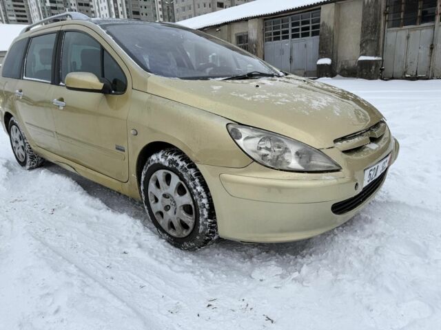 Бежевий Пежо 207, об'ємом двигуна 1.6 л та пробігом 243 тис. км за 2000 $, фото 1 на Automoto.ua