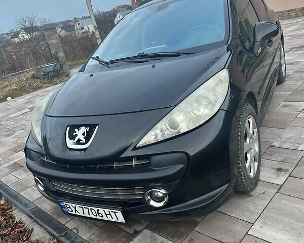 Черный Пежо 207, объемом двигателя 1.6 л и пробегом 312 тыс. км за 5000 $, фото 1 на Automoto.ua