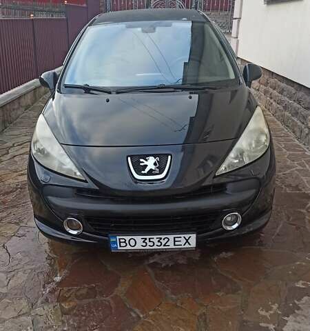 Черный Пежо 207, объемом двигателя 1.6 л и пробегом 280 тыс. км за 4850 $, фото 1 на Automoto.ua