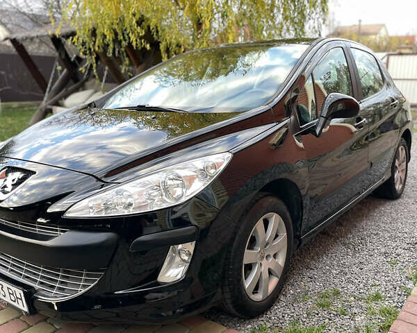 Черный Пежо 207, объемом двигателя 1.6 л и пробегом 135 тыс. км за 5600 $, фото 1 на Automoto.ua