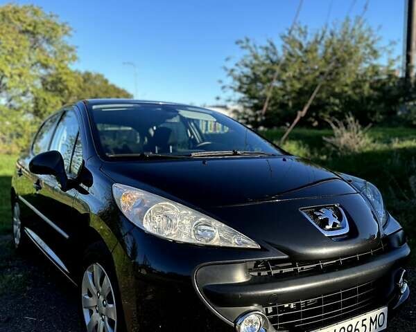 Черный Пежо 207, объемом двигателя 1.6 л и пробегом 260 тыс. км за 4950 $, фото 1 на Automoto.ua