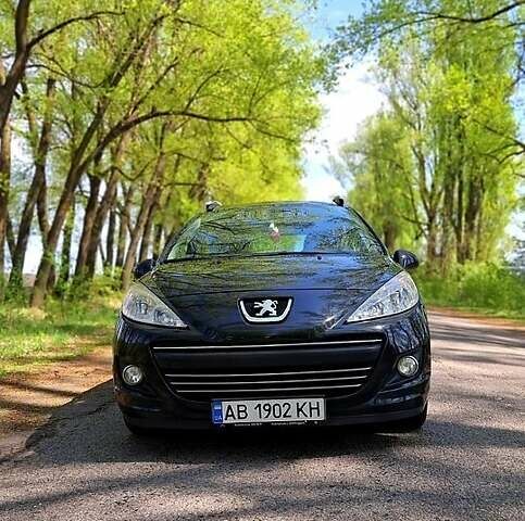 Черный Пежо 207, объемом двигателя 1.6 л и пробегом 91 тыс. км за 4700 $, фото 1 на Automoto.ua