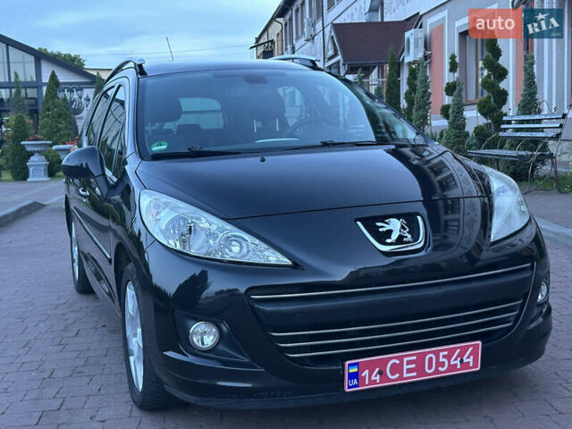Черный Пежо 207, объемом двигателя 1.6 л и пробегом 171 тыс. км за 4950 $, фото 1 на Automoto.ua
