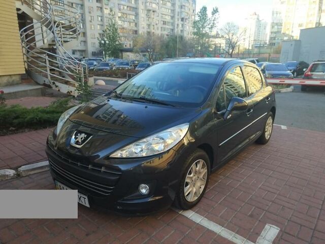 Чорний Пежо 207, об'ємом двигуна 1.4 л та пробігом 79 тис. км за 6000 $, фото 1 на Automoto.ua