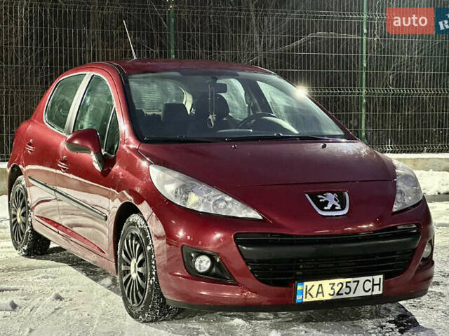 Червоний Пежо 207, об'ємом двигуна 1.36 л та пробігом 141 тис. км за 5100 $, фото 1 на Automoto.ua