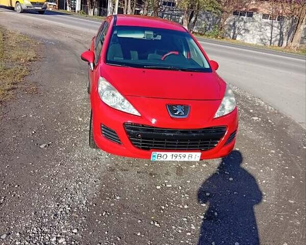 Червоний Пежо 207, об'ємом двигуна 1.4 л та пробігом 298 тис. км за 3800 $, фото 1 на Automoto.ua